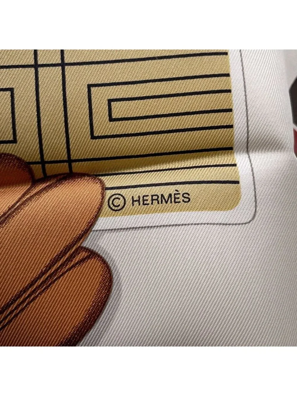 Hermes Scarf Carre 90 L'heure Des Gants Gloves Watch White